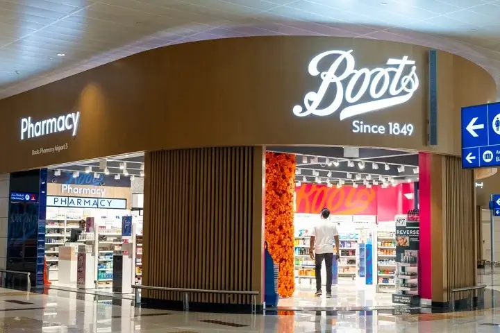 boots-thumb-dxb 